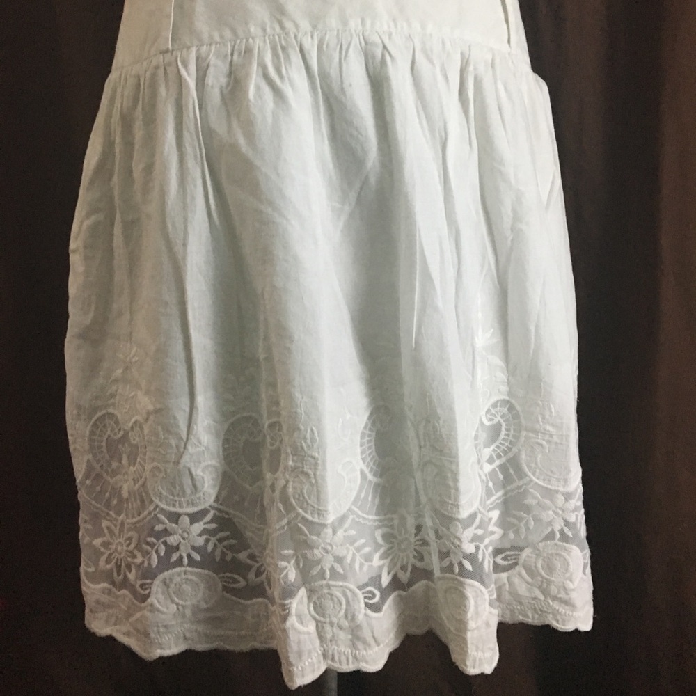 Jane Norman white mid length floral skirt